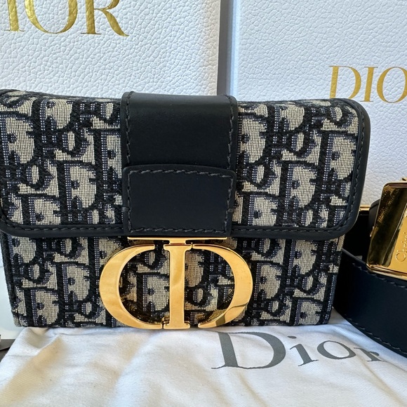 Dior 30 Montaigne Box Bag - Picture 13 of 16